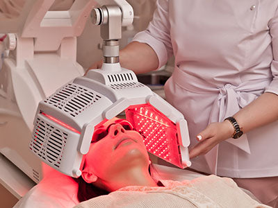 How Does Red Light Therapy Helps Hair Growth?